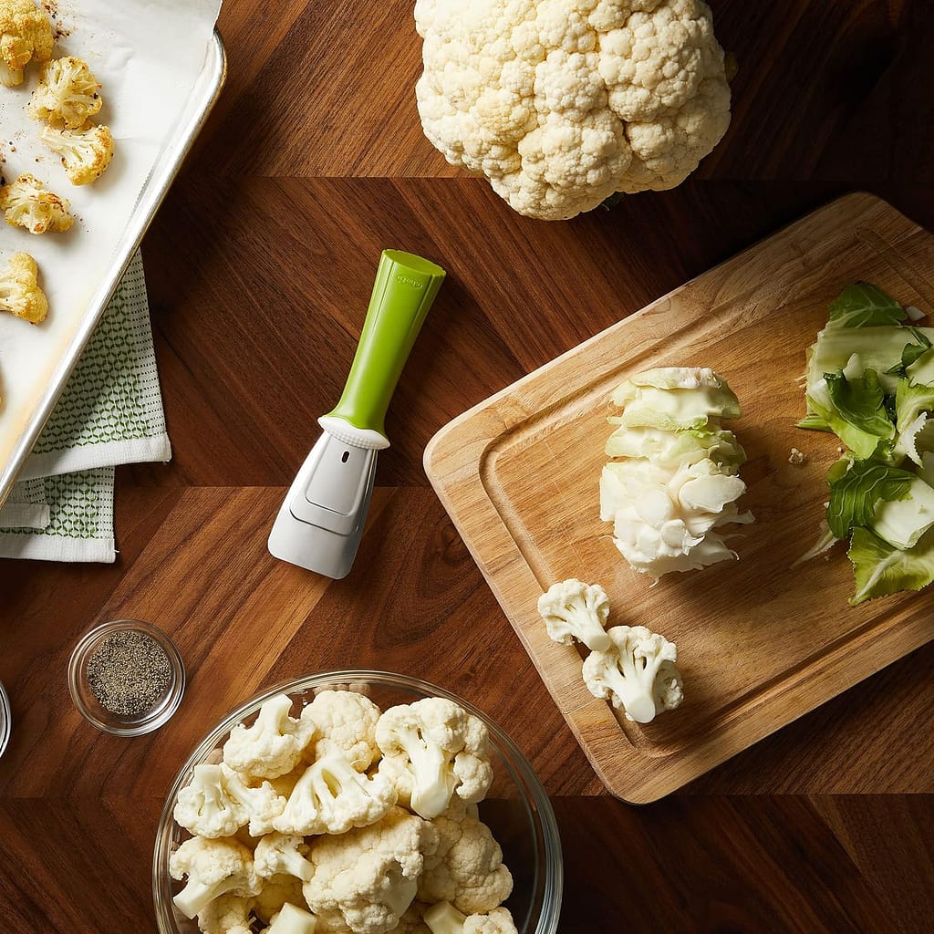 Chefn Stalk Chop Cauliflower Prep Tool, Green, 7 ½ x 1 ¾-inches - Chefn Stalk Chop Cauliflower Prep Tool, Green, 7 ½ x 1 ¾-inches -